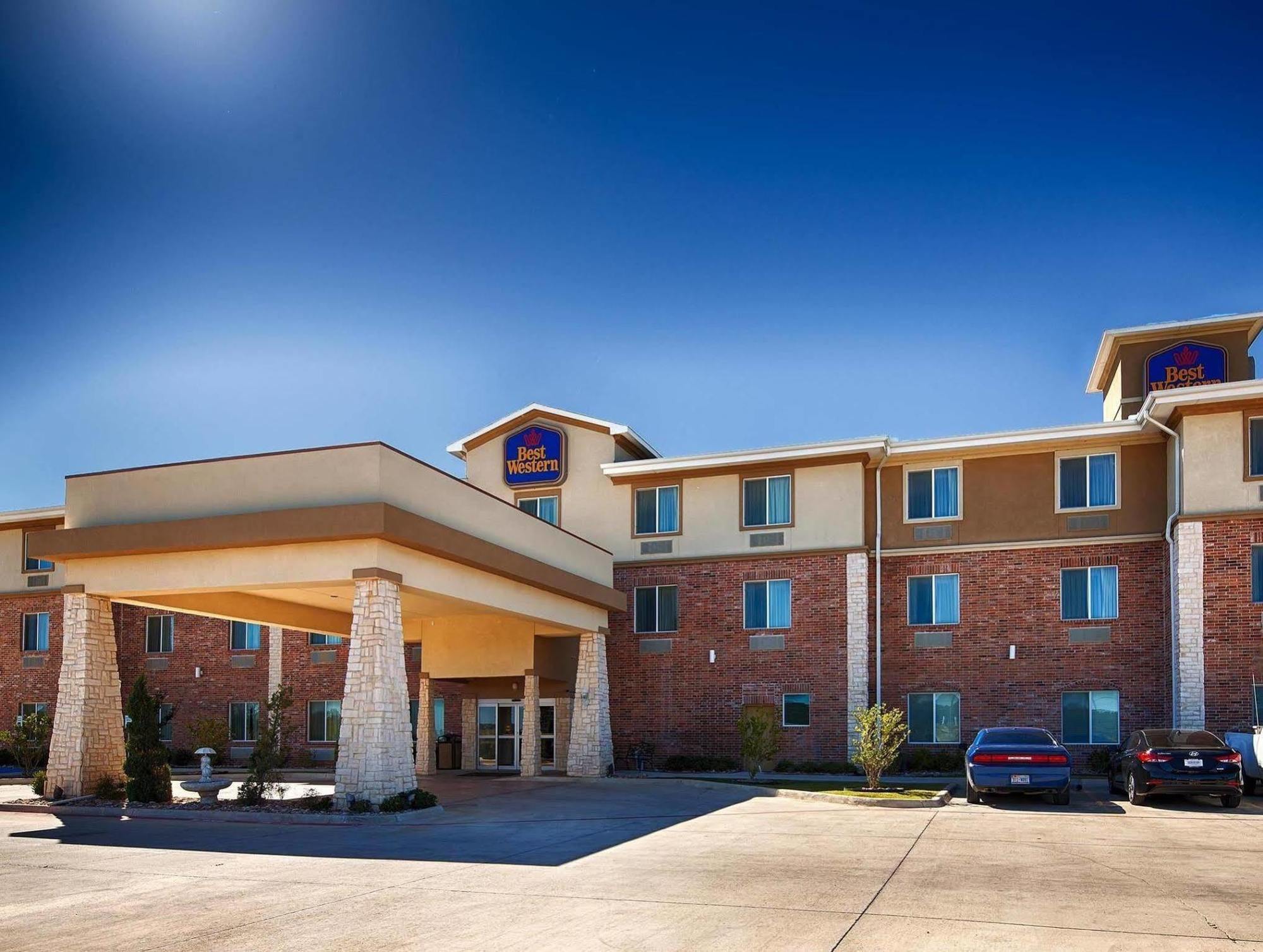 Best Western Bowie Inn & Suites Екстериор снимка