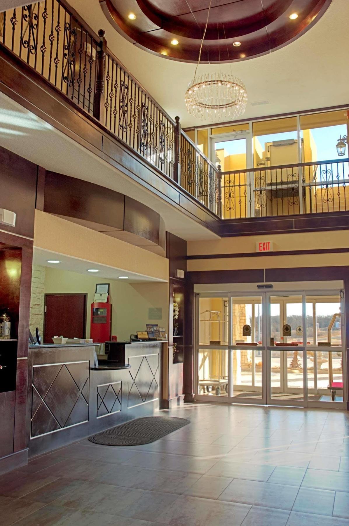 Best Western Bowie Inn & Suites Интериор снимка